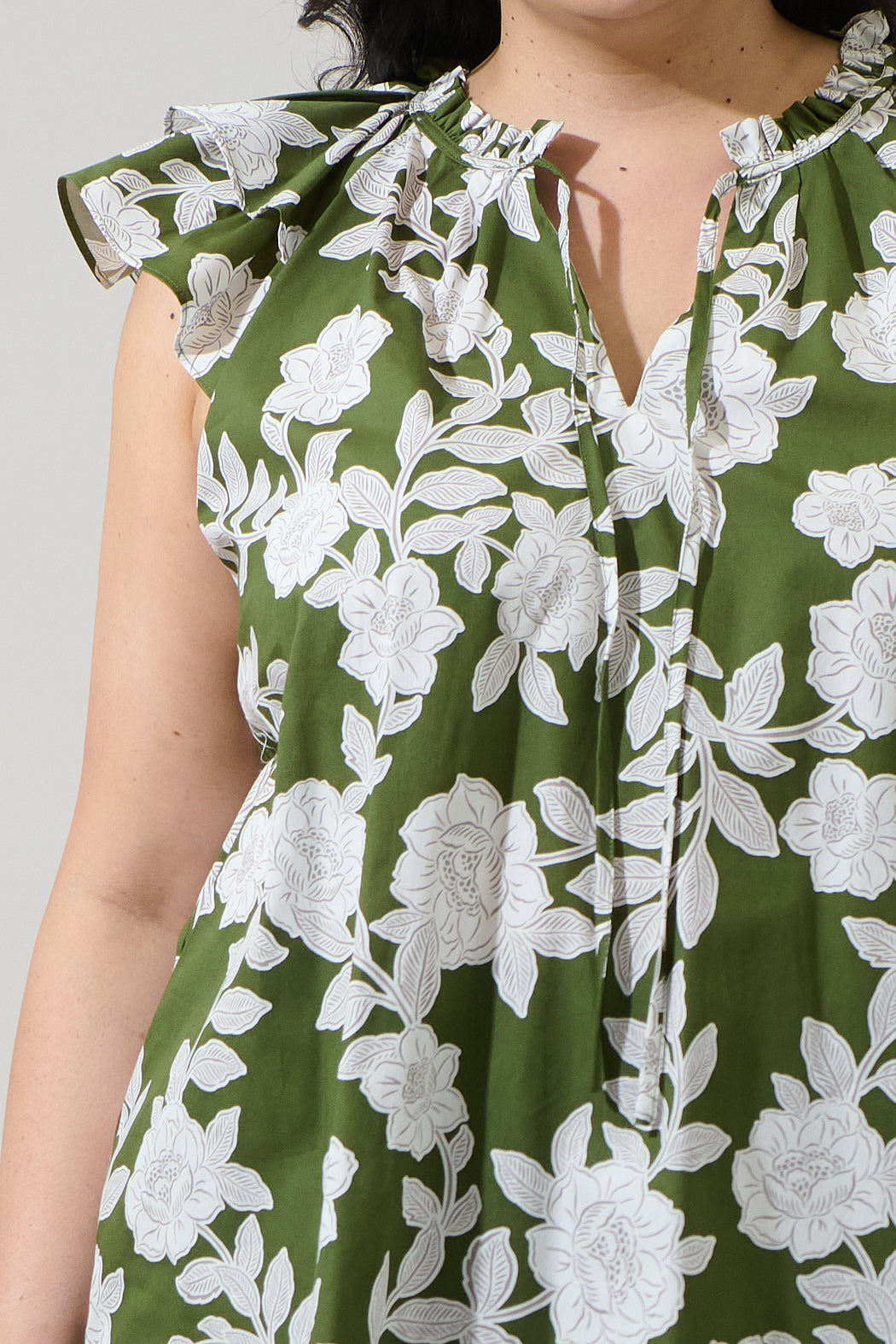 Haizley Floral Siya Ruffle Top Curve