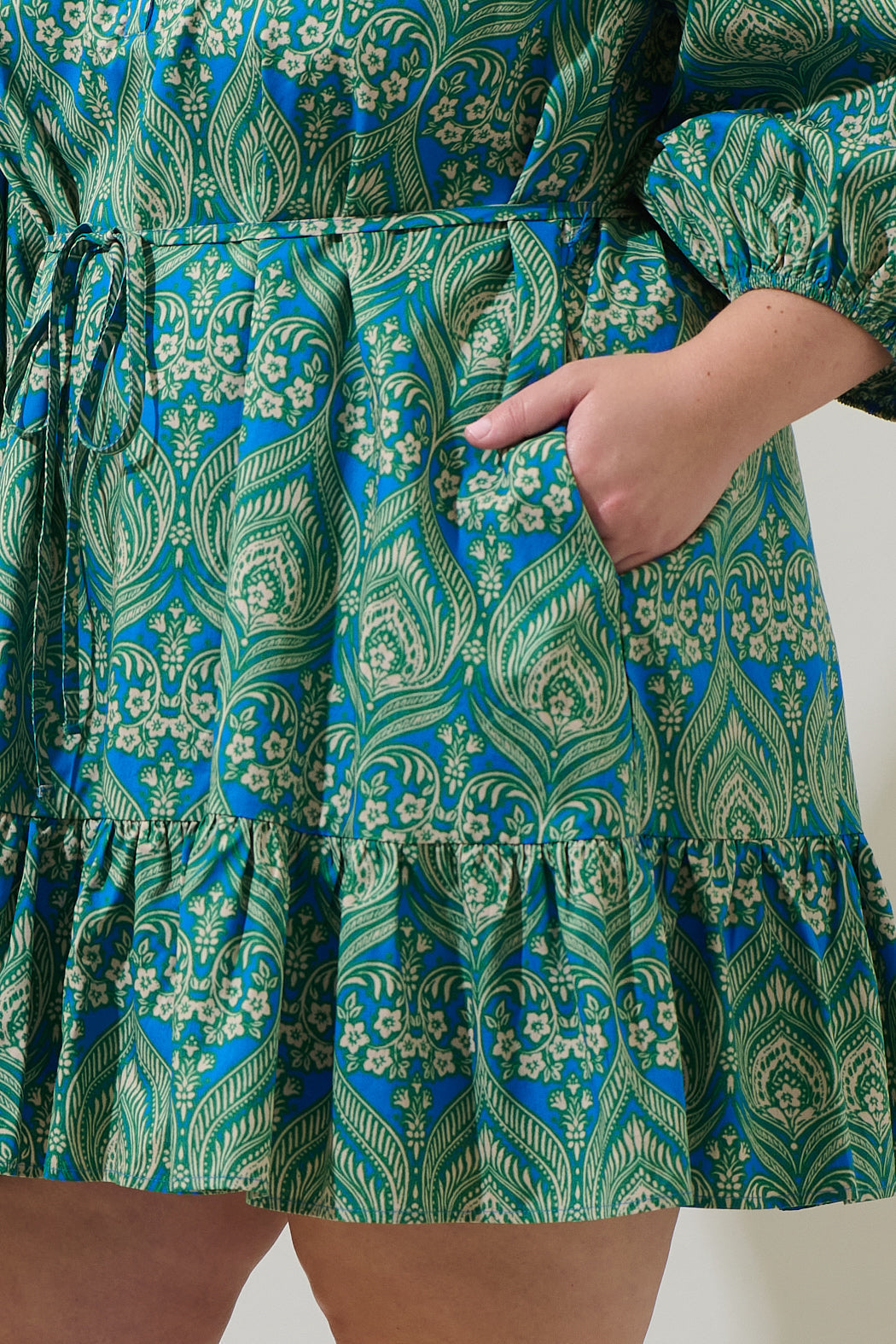 Nyra Paisley Jazlyn Split Neck Mini Dress Curve