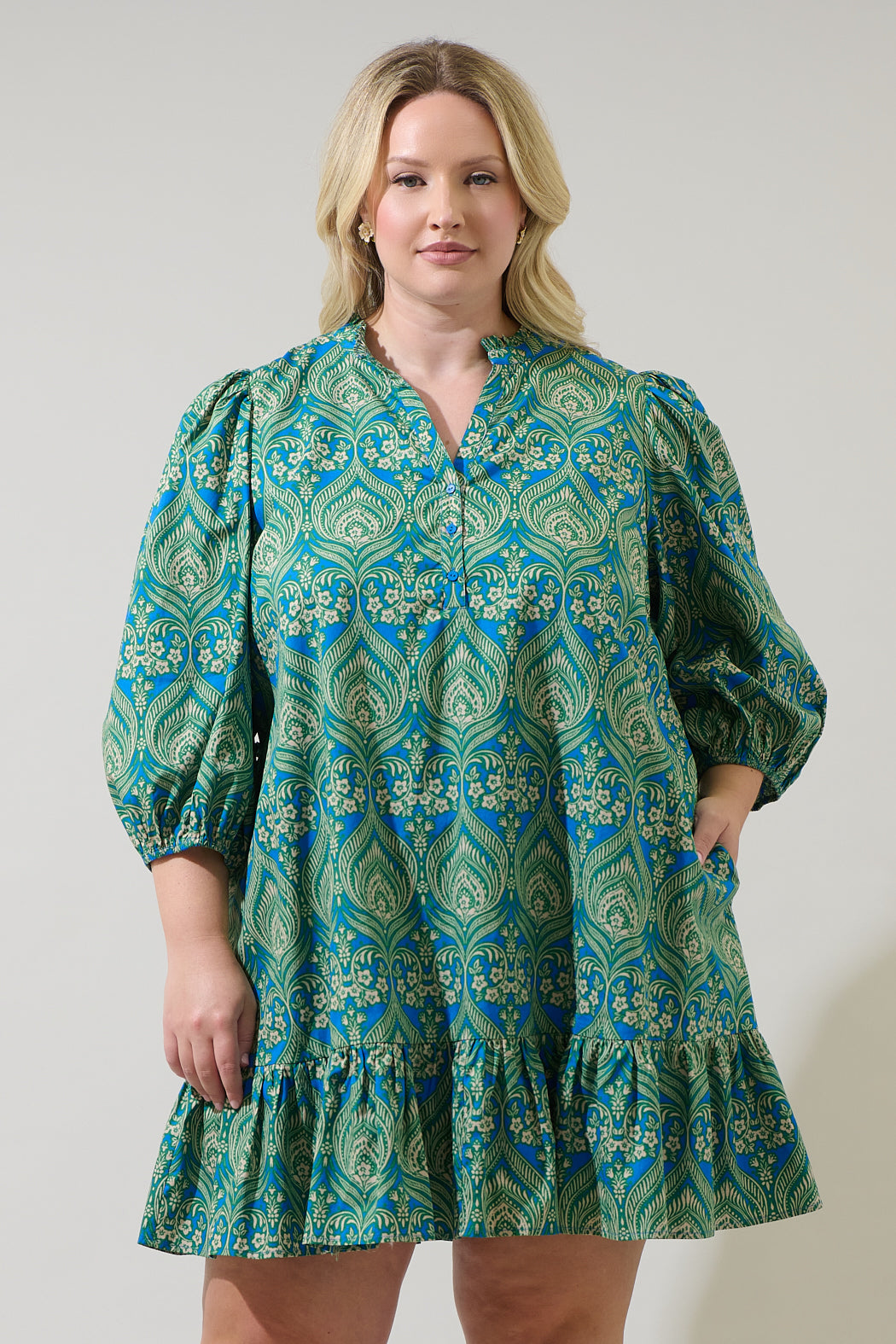 Nyra Paisley Jazlyn Split Neck Mini Dress Curve