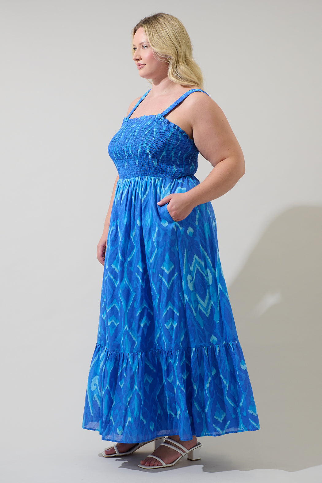Carys Abstract Delcy Smocked Maxi Dress Curve