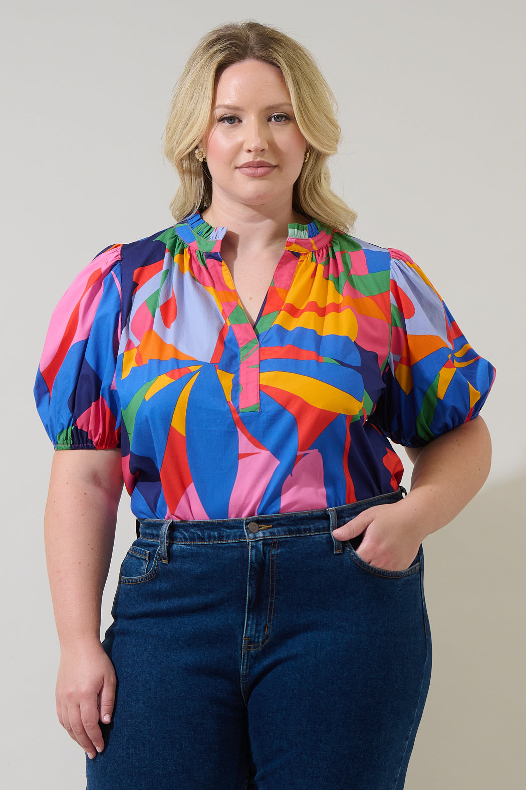 Chroma Abstract Josy Puff Sleeve Top Curve