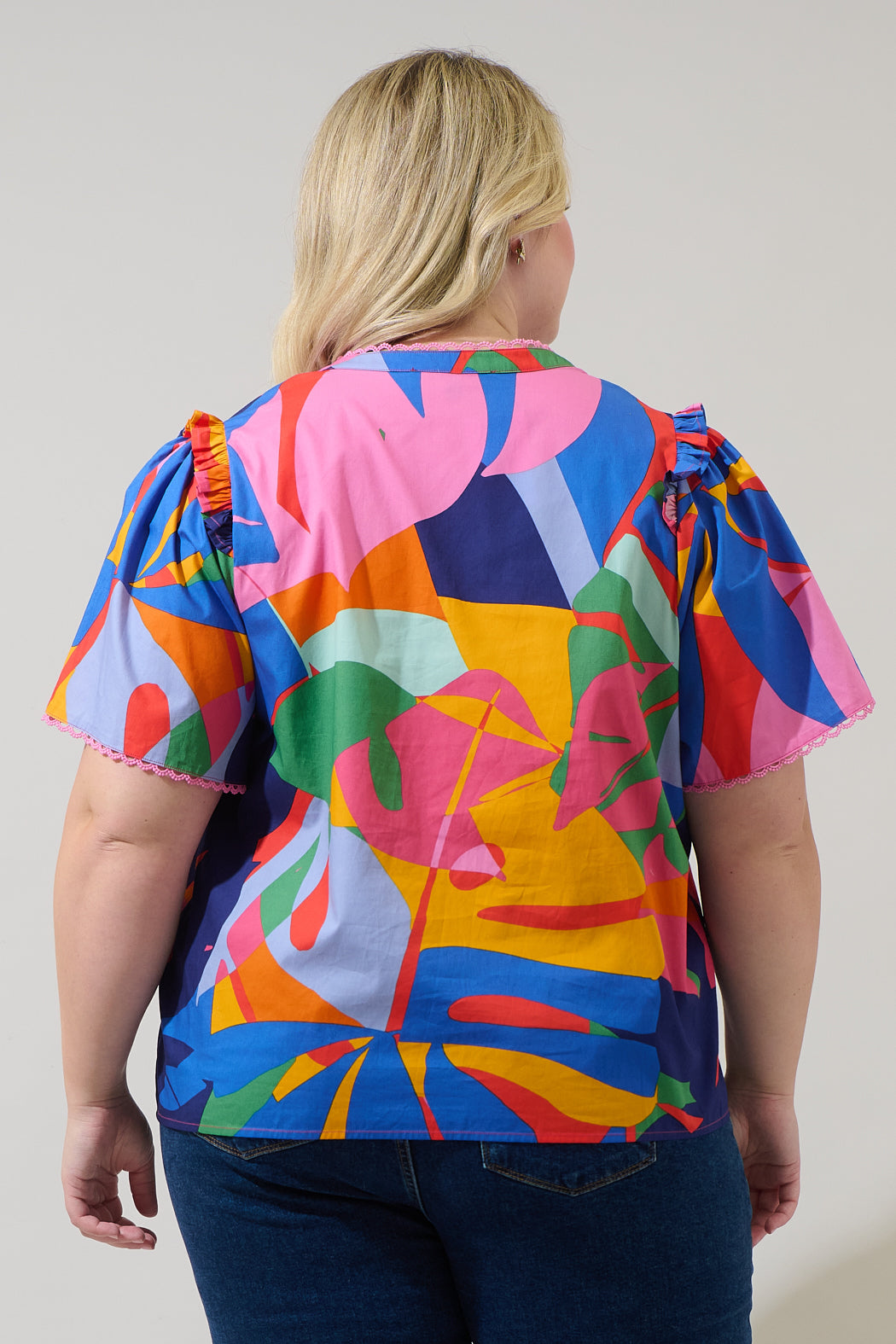 Chroma Abstract Winslet Ruffle Top Curve