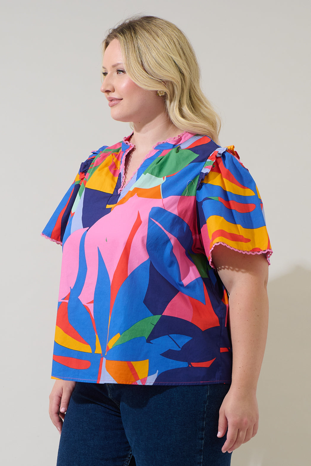 Chroma Abstract Winslet Ruffle Top Curve