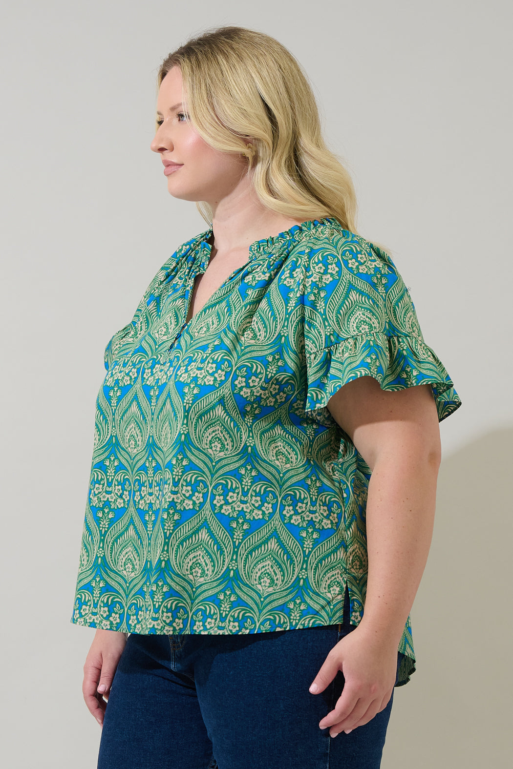 Nyra Paisley Macy Ruffle Top Curve