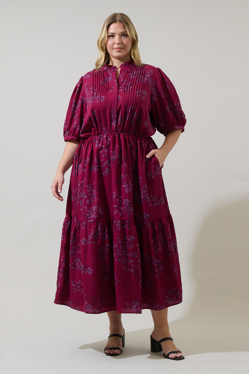 Zurum Floral Pleated Midi Dress Curve