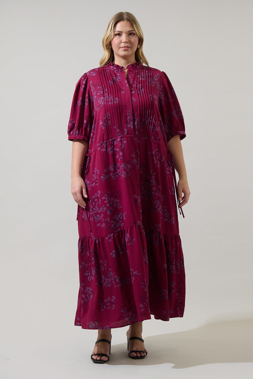 Zurum Floral Pleated Midi Dress Curve