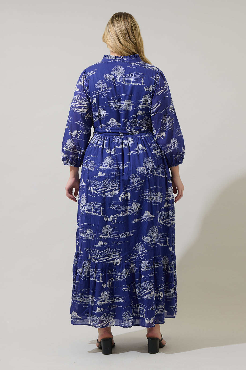Avon Town Bridger Maxi Dress Curve