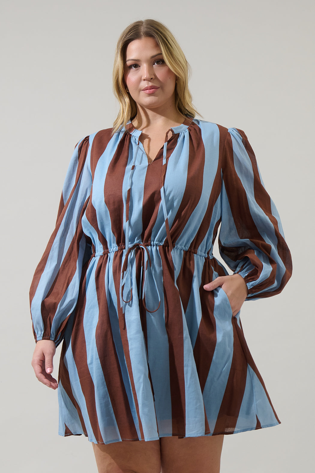 Evabelle Stripe Viany Shift Mini Dress Curve