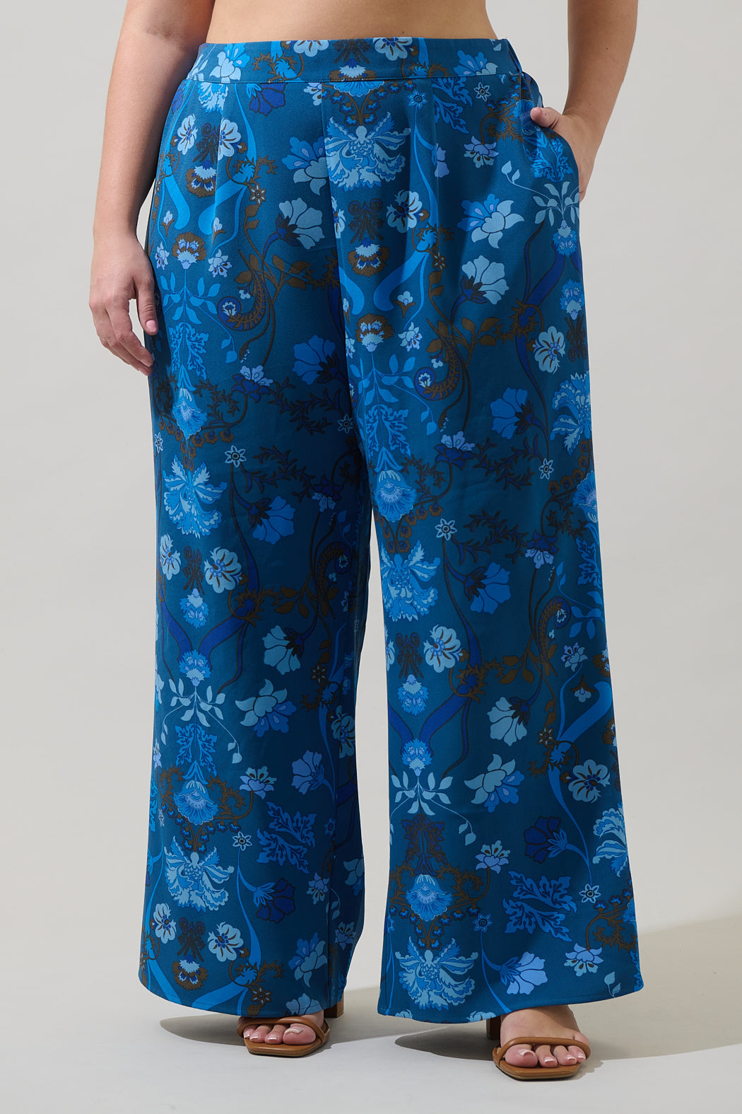 Palmate Floral Pluma Wide Leg Pants Curve