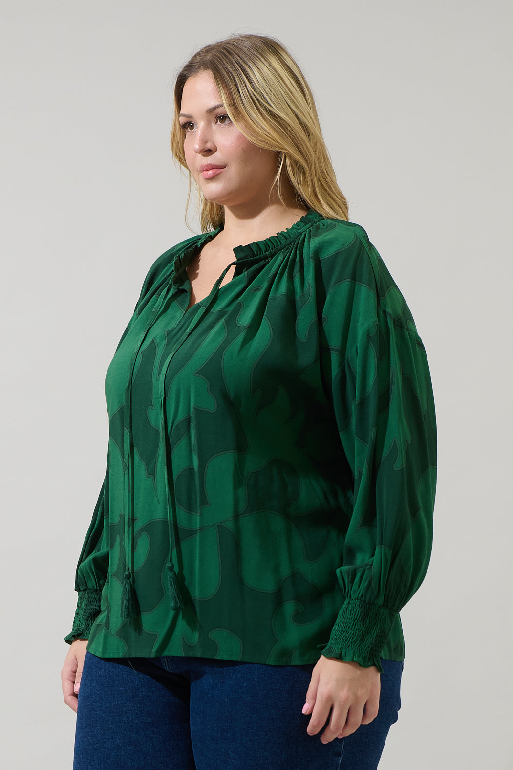 Benti Abstract Weylin Split Neck Tassel Blouse Curve