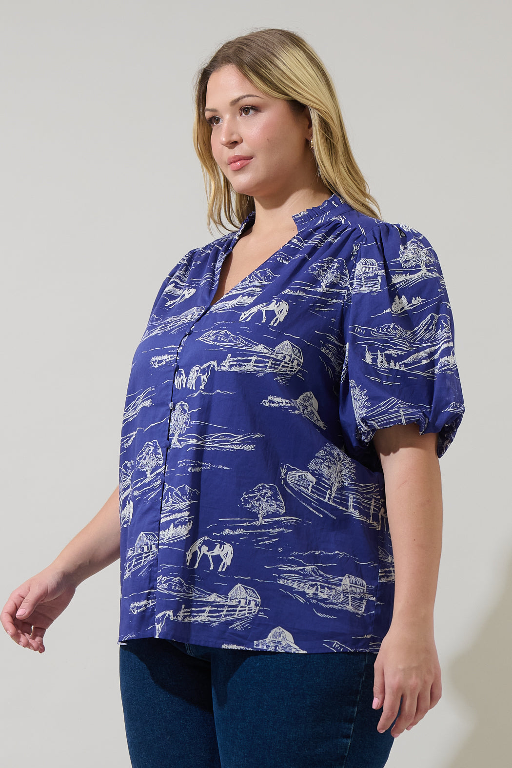 Avon Town Idara Button Down Top Curve