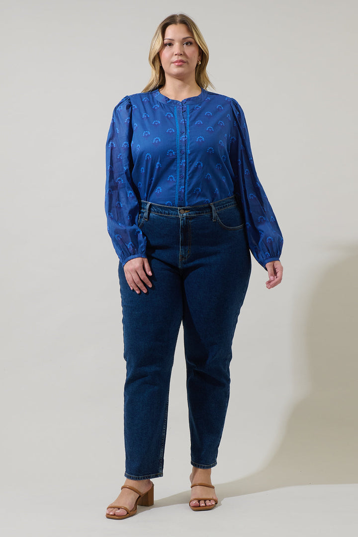 Briza Medallion Meddy Button Down Top Curve