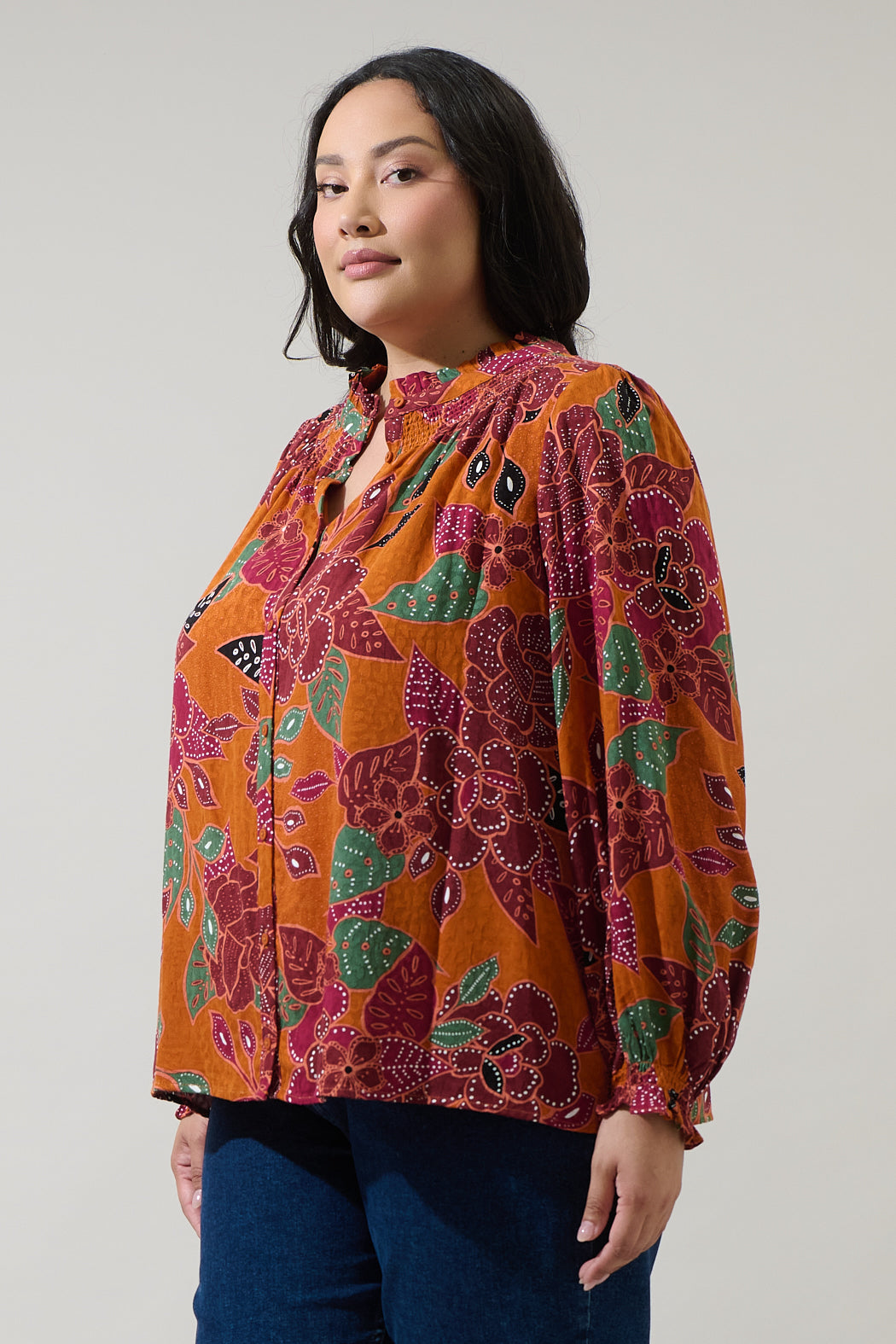 Marven Floral Merlie Button Down Top Curve