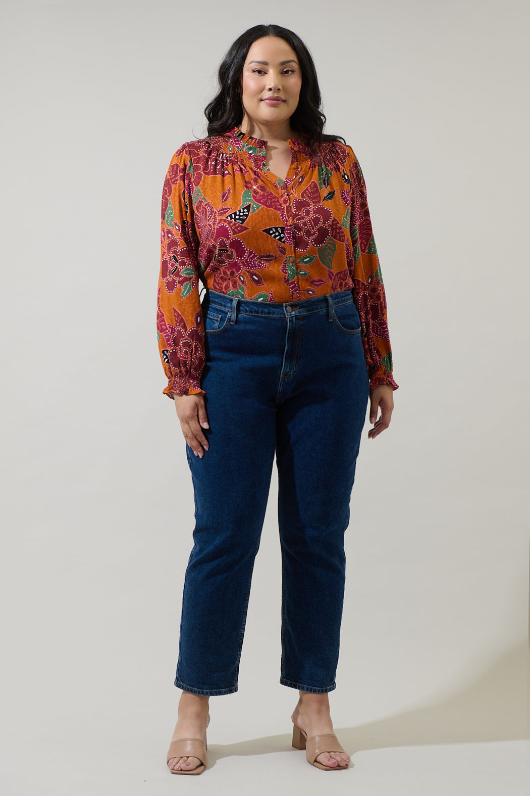Marven Floral Merlie Button Down Top Curve