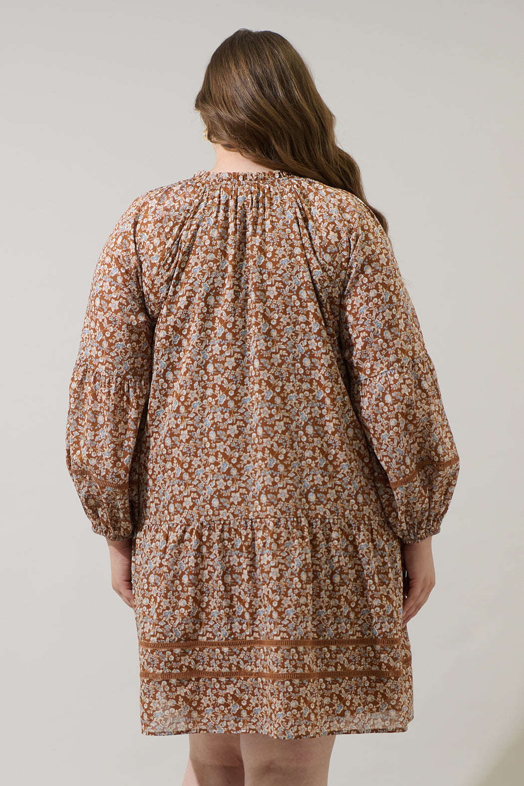Ramsey Ditsy Ivonna Shift Mini Dress Curve