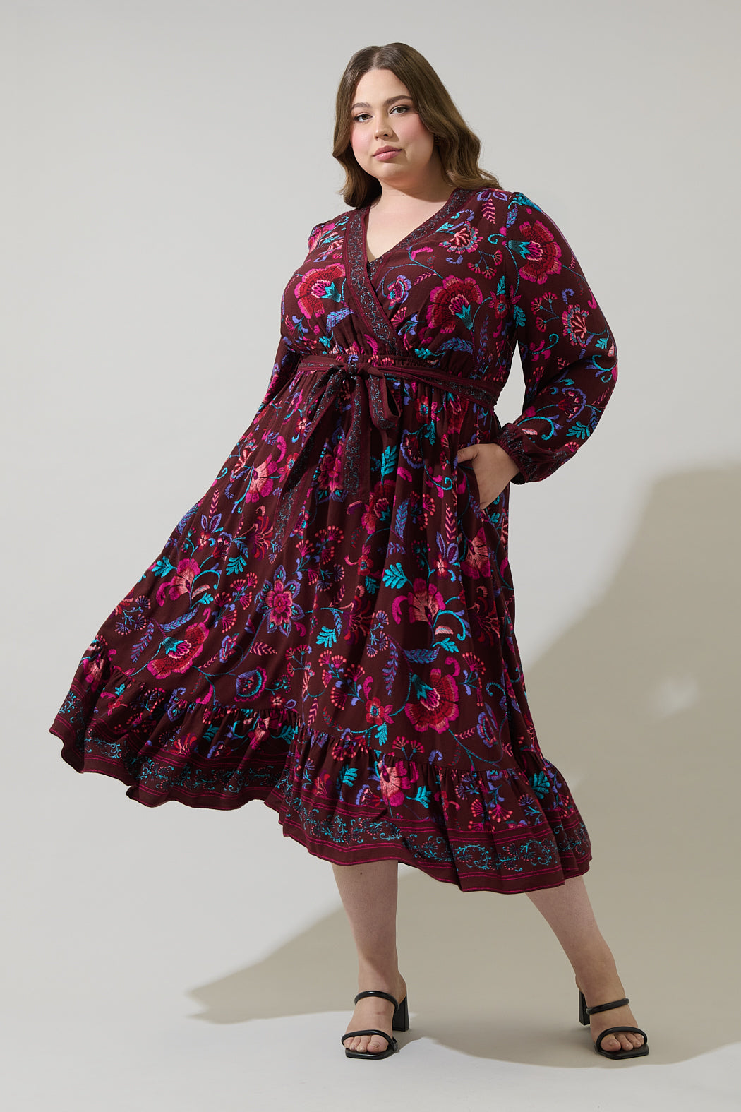 Tory Paisley Mindie Wrap Midi Dress Curve