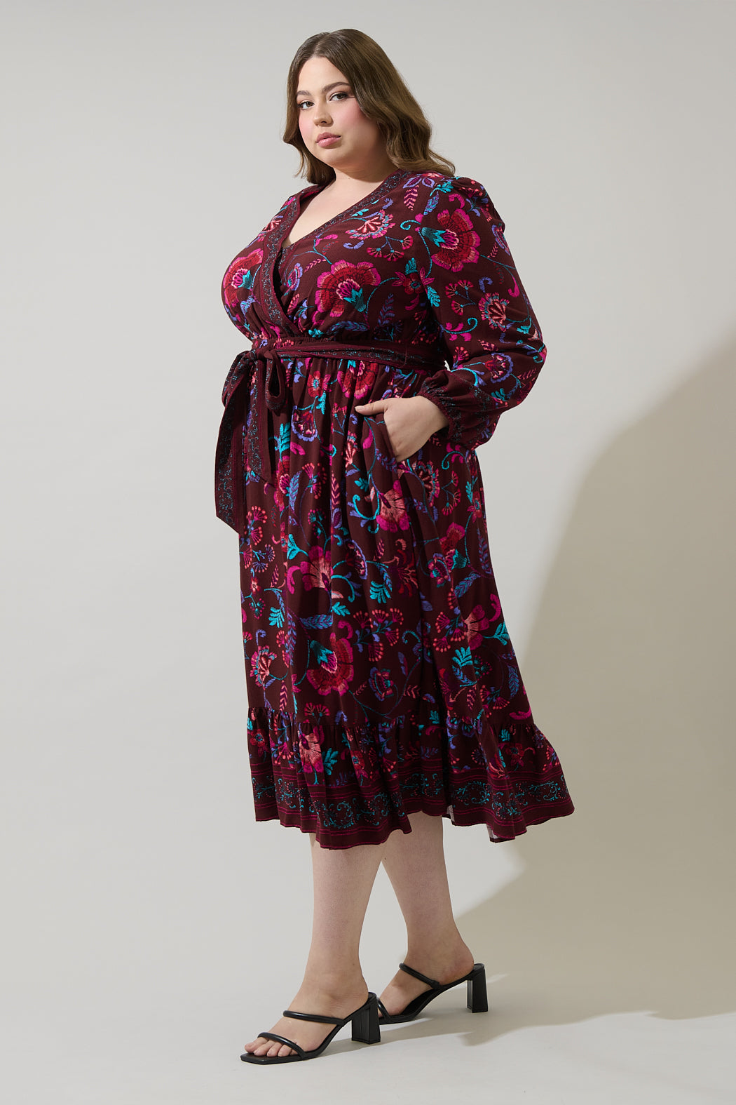 Tory Paisley Mindie Wrap Midi Dress Curve