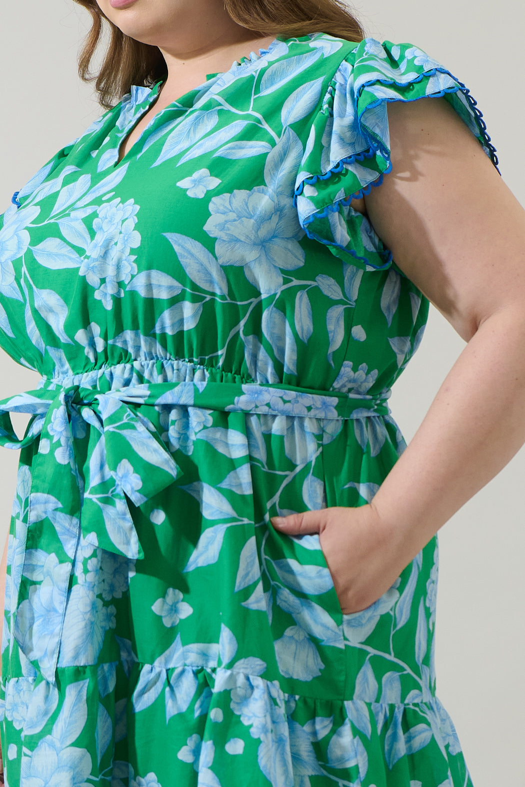 Verbena Floral Eriny Ruffle Mini Dress Curve