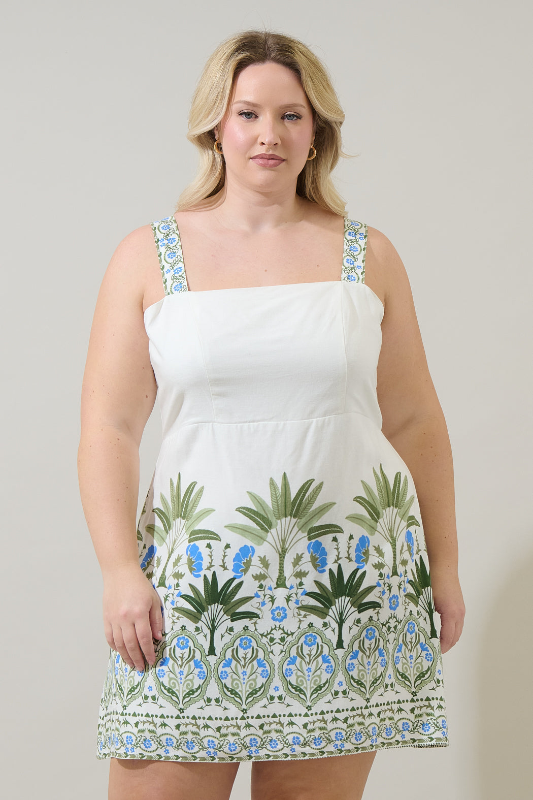Senara Floral Sally Smocked Mini Dress Curve
