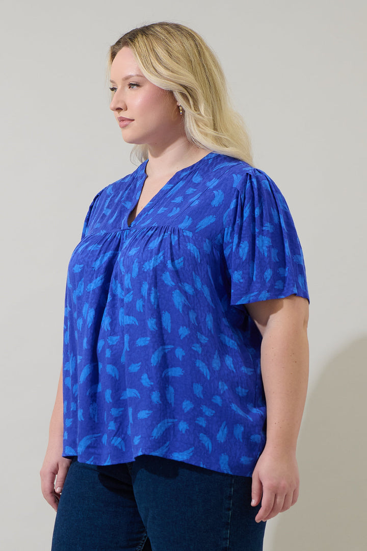 Darya Strokes Ferma Split Neck Top Curve
