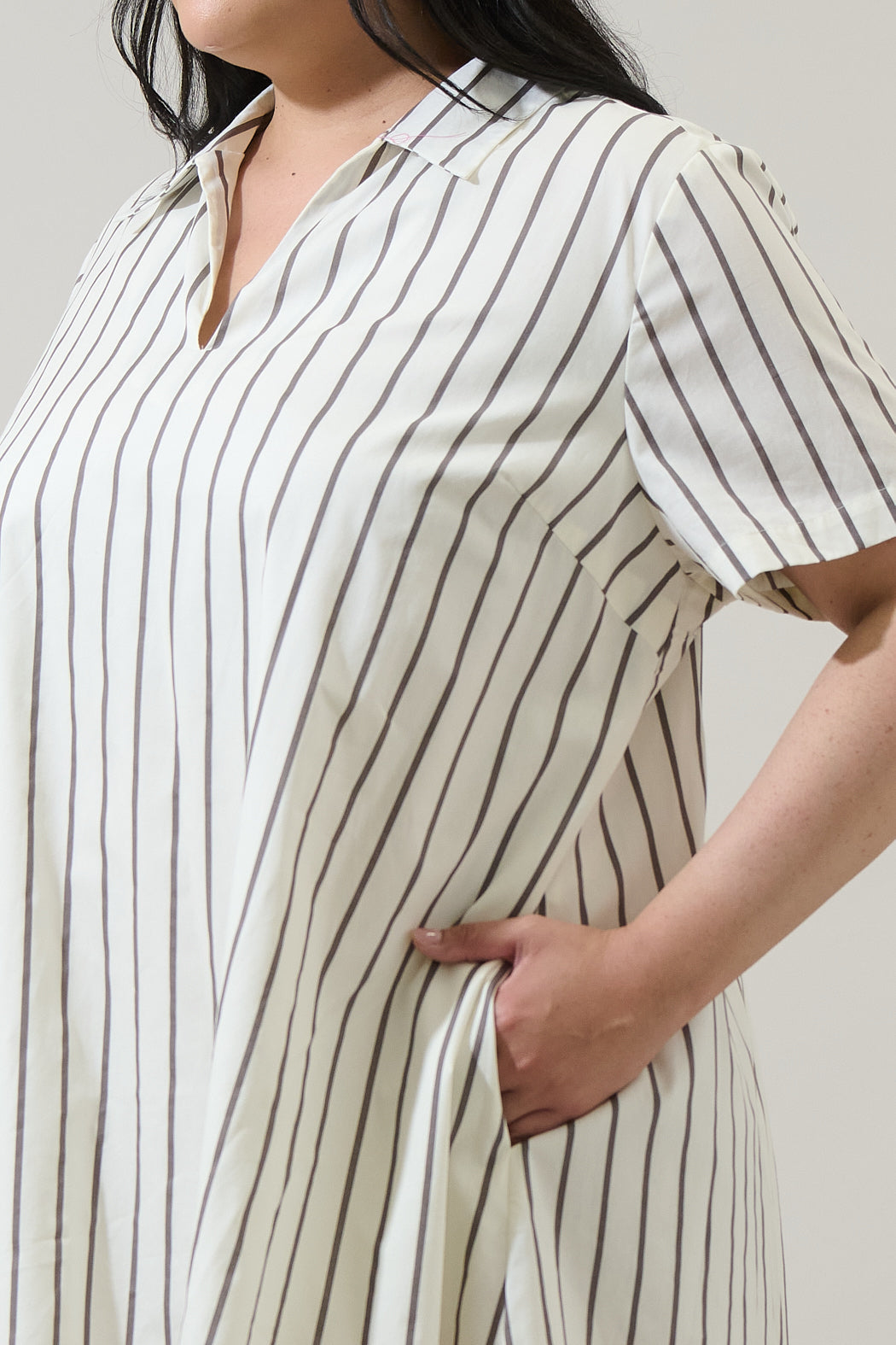 Kamara Striped Ivina Collared Mini Dress Curve
