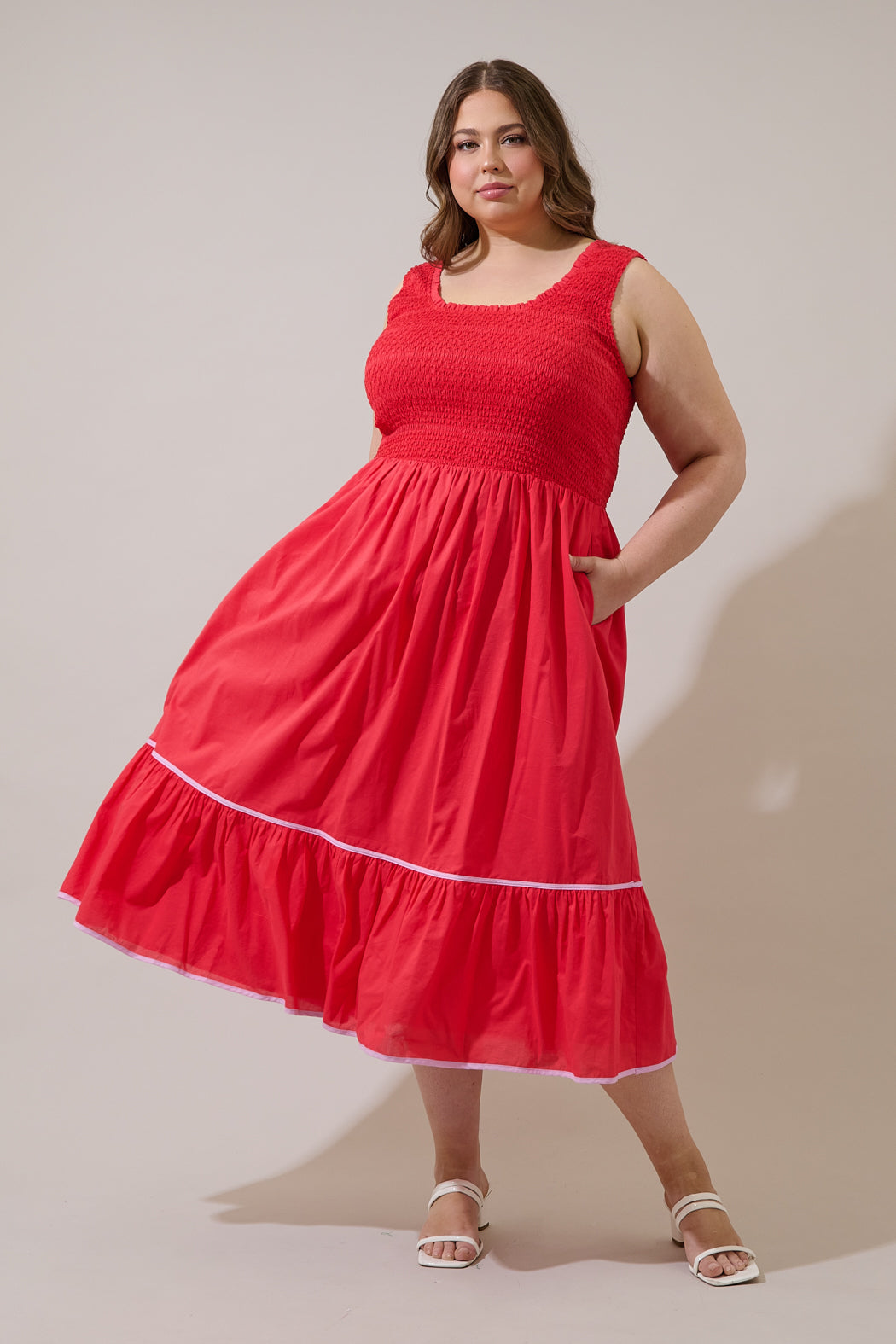 Jessy Smocked Midi Dress Curve