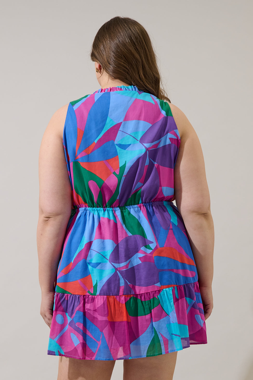 Vemmy Abstract Itzel Shift Mini Dress Curve