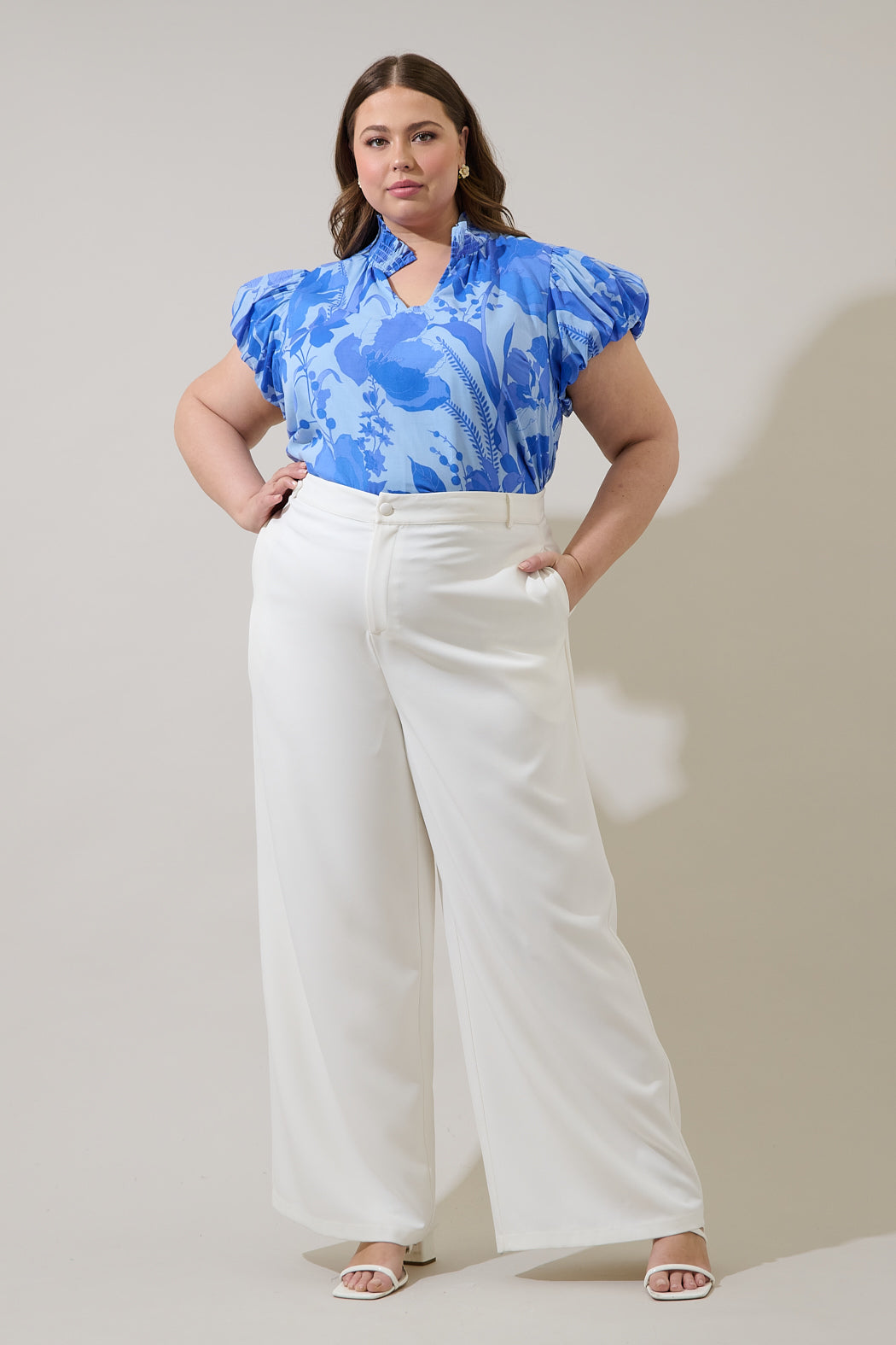Veran Floral Poly Smocked Top Curve