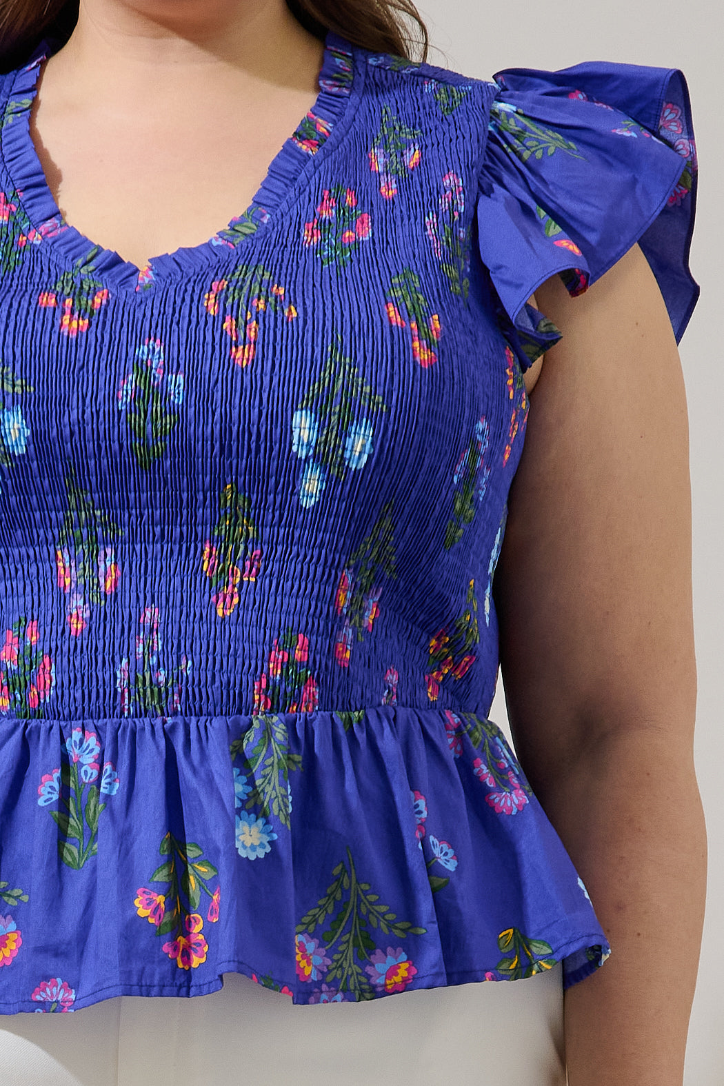 Clemen Floral Brish Smocked Ruffle Top Curve