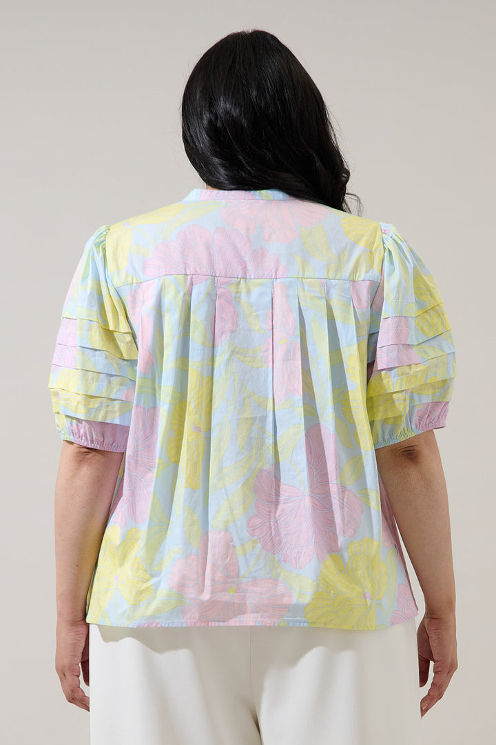 Brisa Floral Court Button Down Top Curve
