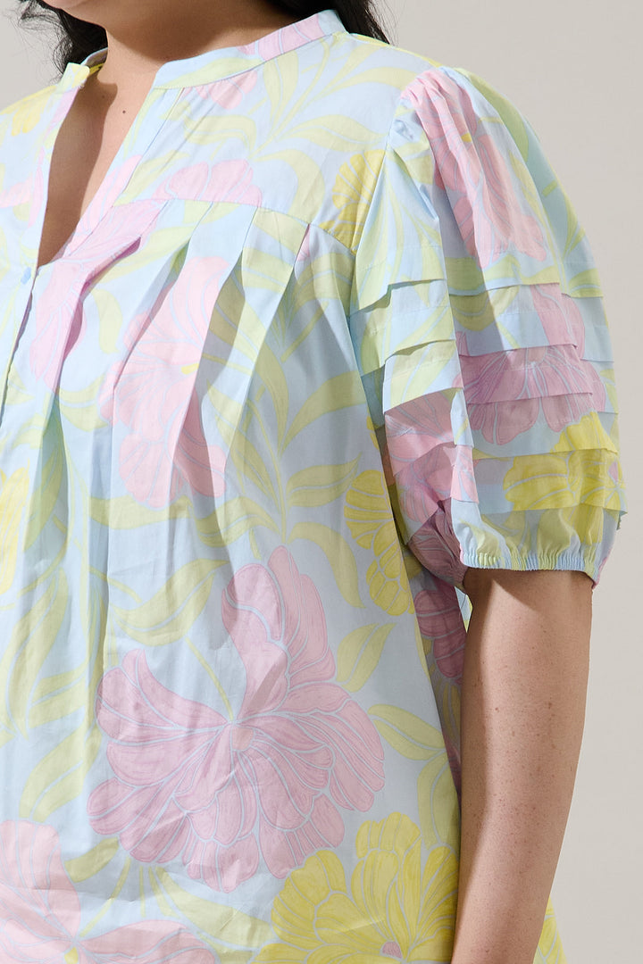 Brisa Floral Court Button Down Top Curve