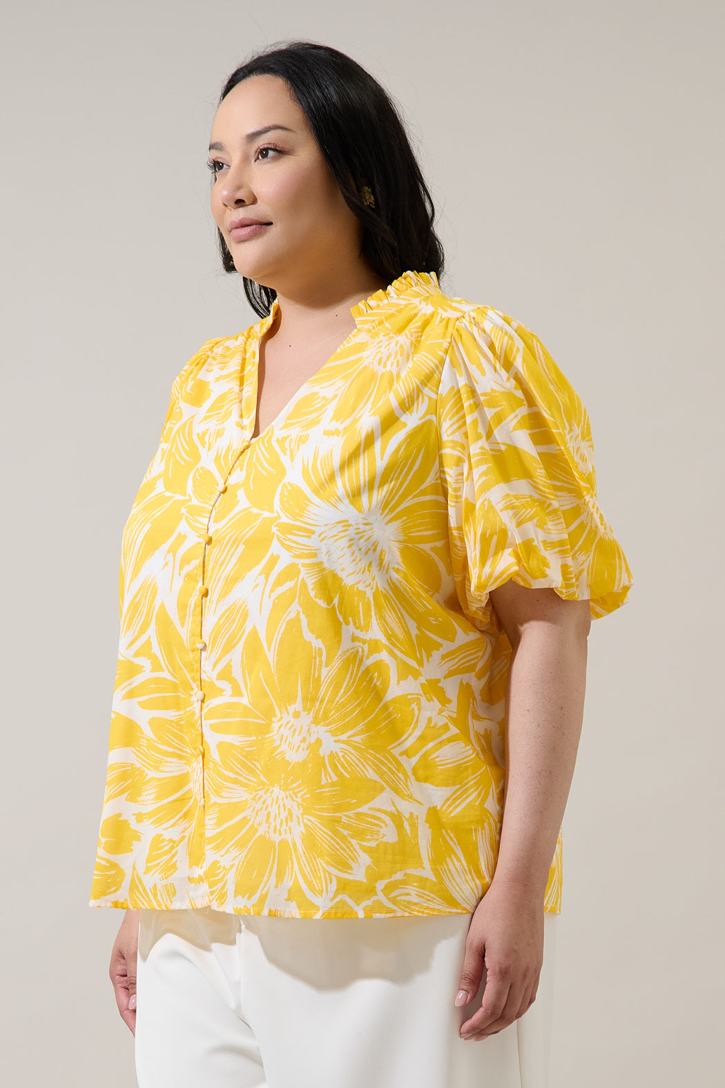 Joni Floral Idara Button Down Top Curve