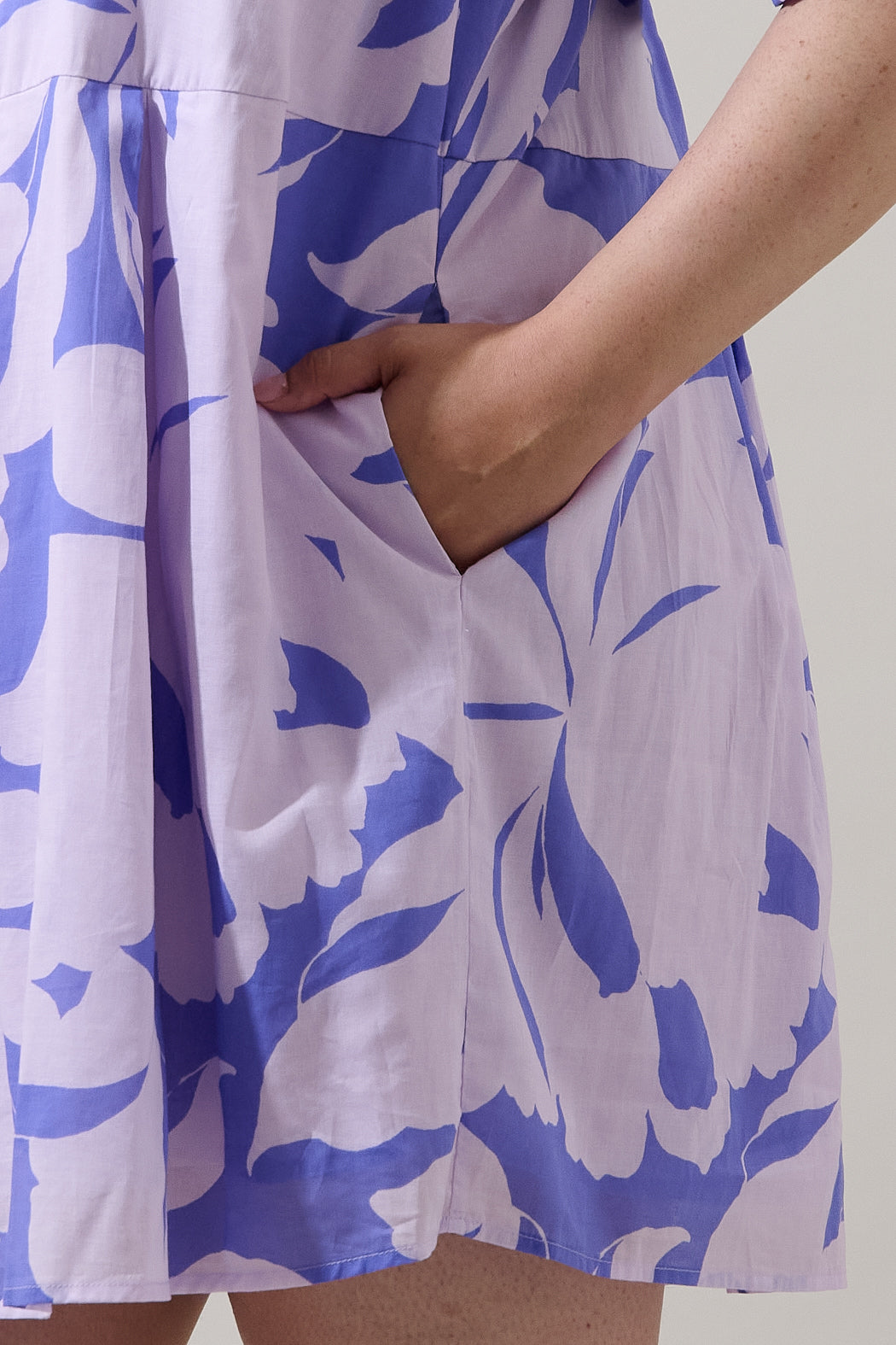 Fawna Shift Mini Dress Nataly Floral Curve