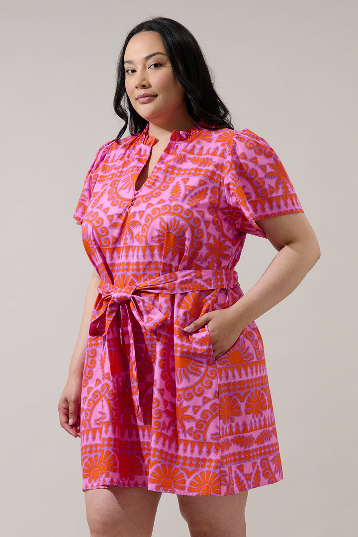 Tarie Tropical Ema Shift Mini Dress Curve