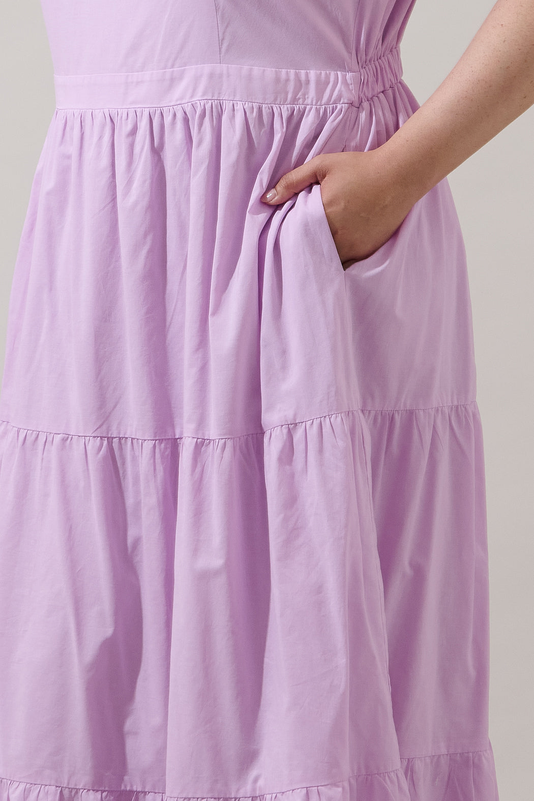Jivie Tiered Maxi Dress Curve