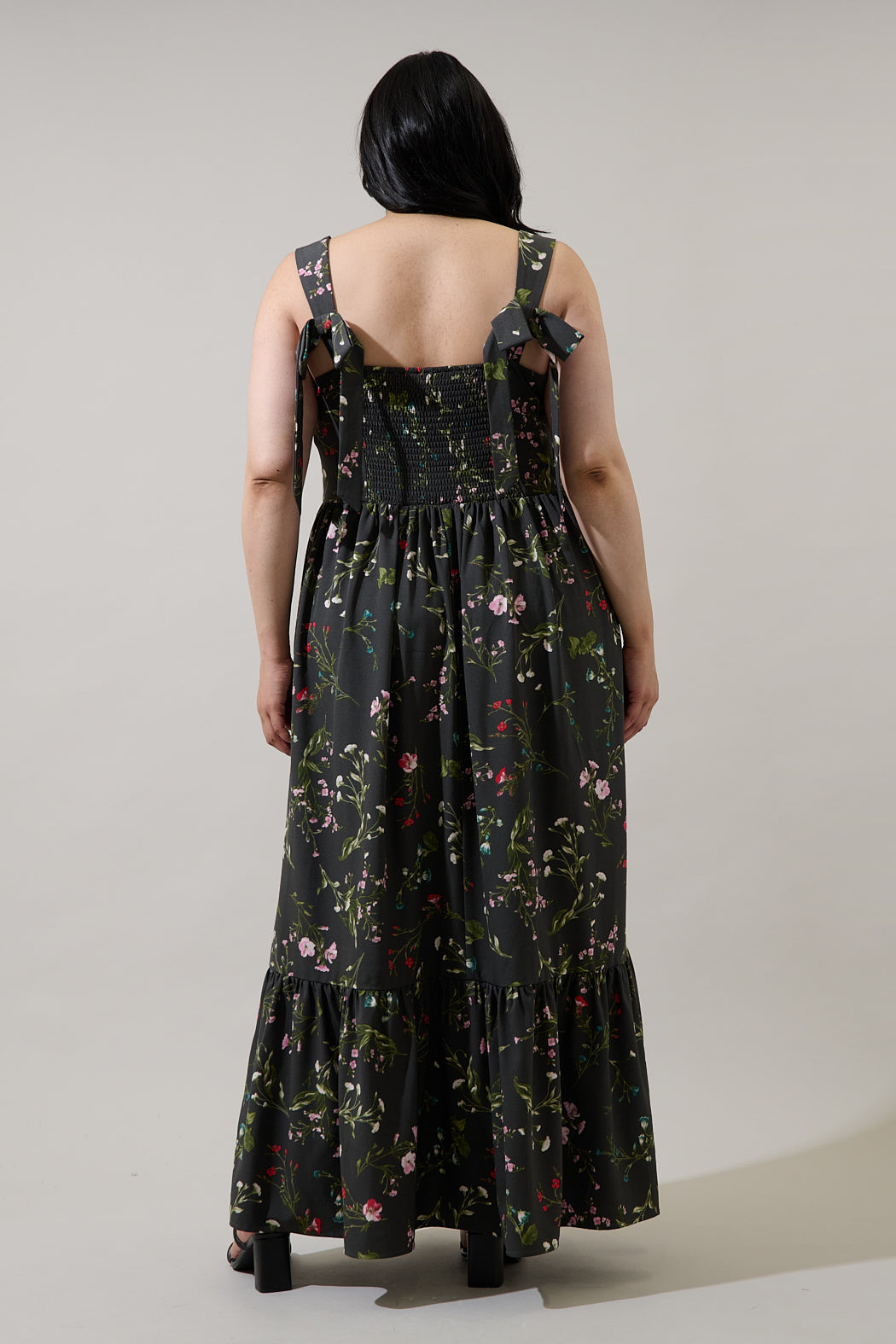 Jilly Floral Silda Smocked Maxi Dress Curve