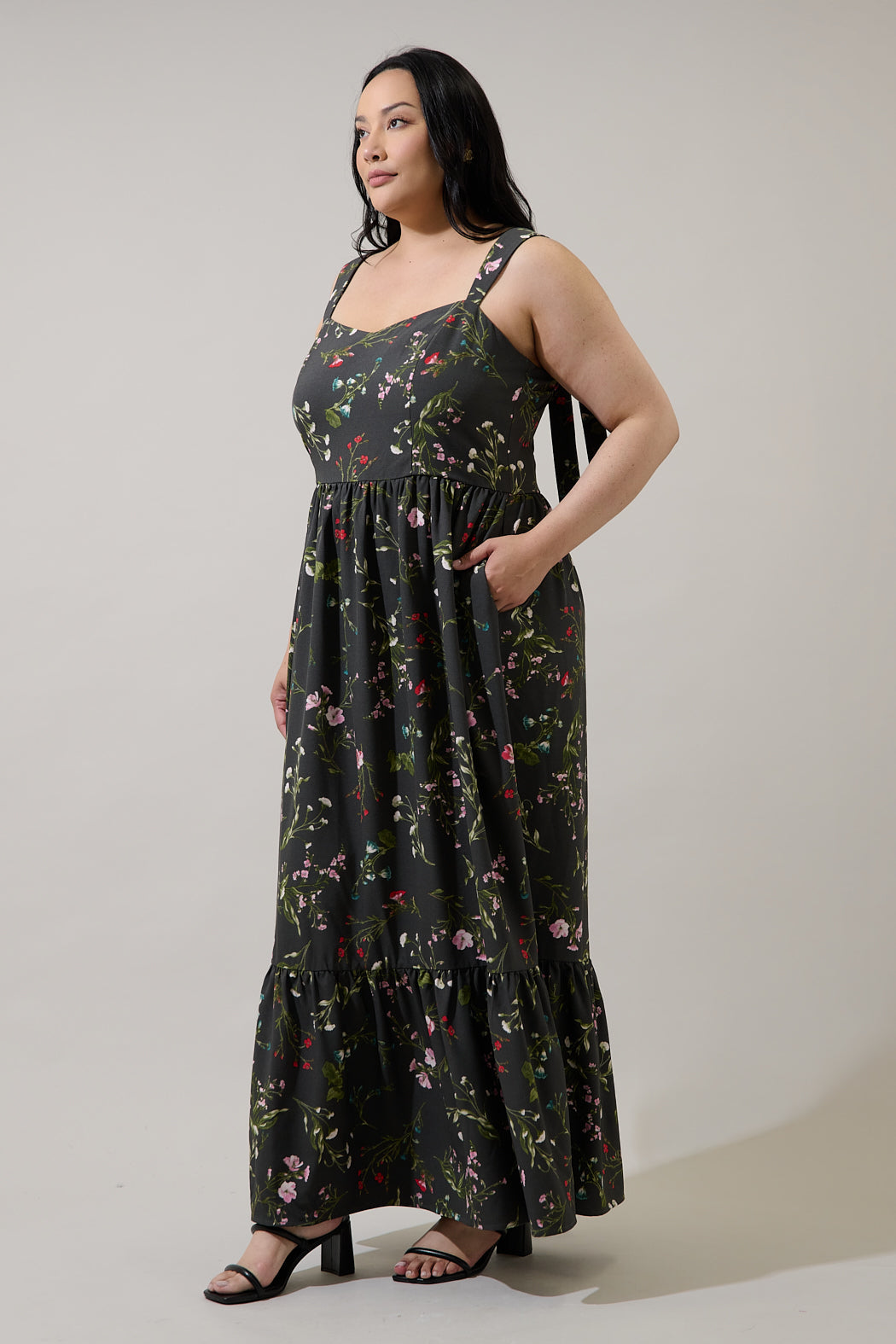 Jilly Floral Silda Smocked Maxi Dress Curve