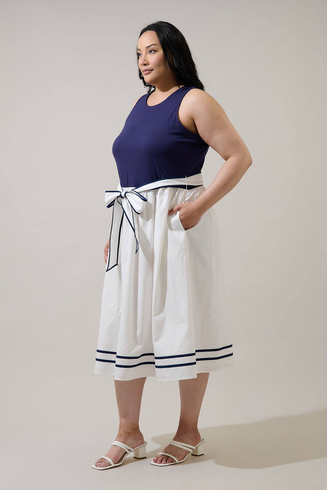 Mavie Color Block Midi Dress Curve