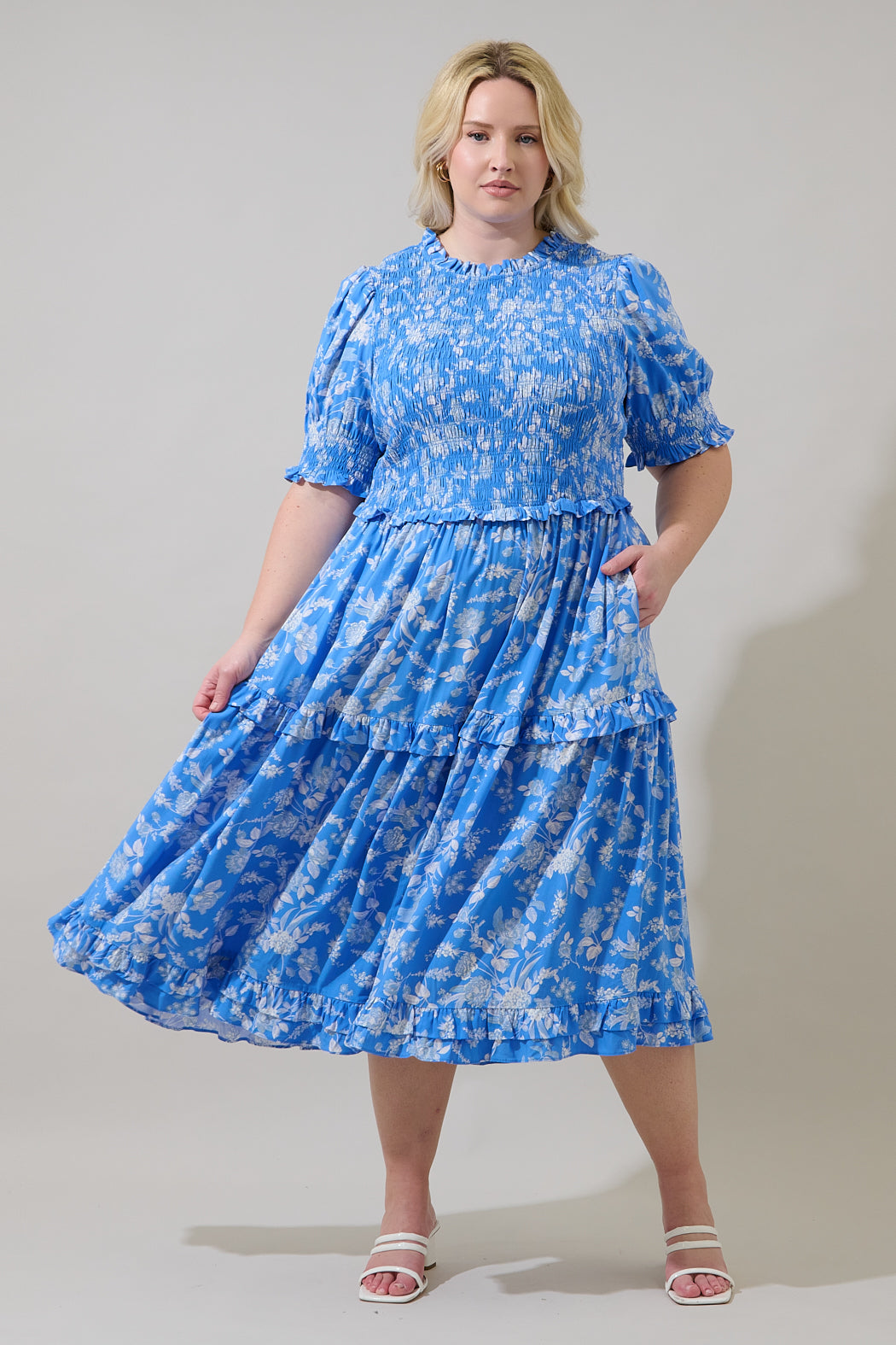 Odella Floral Analisa Smocked Midi Dress Curve