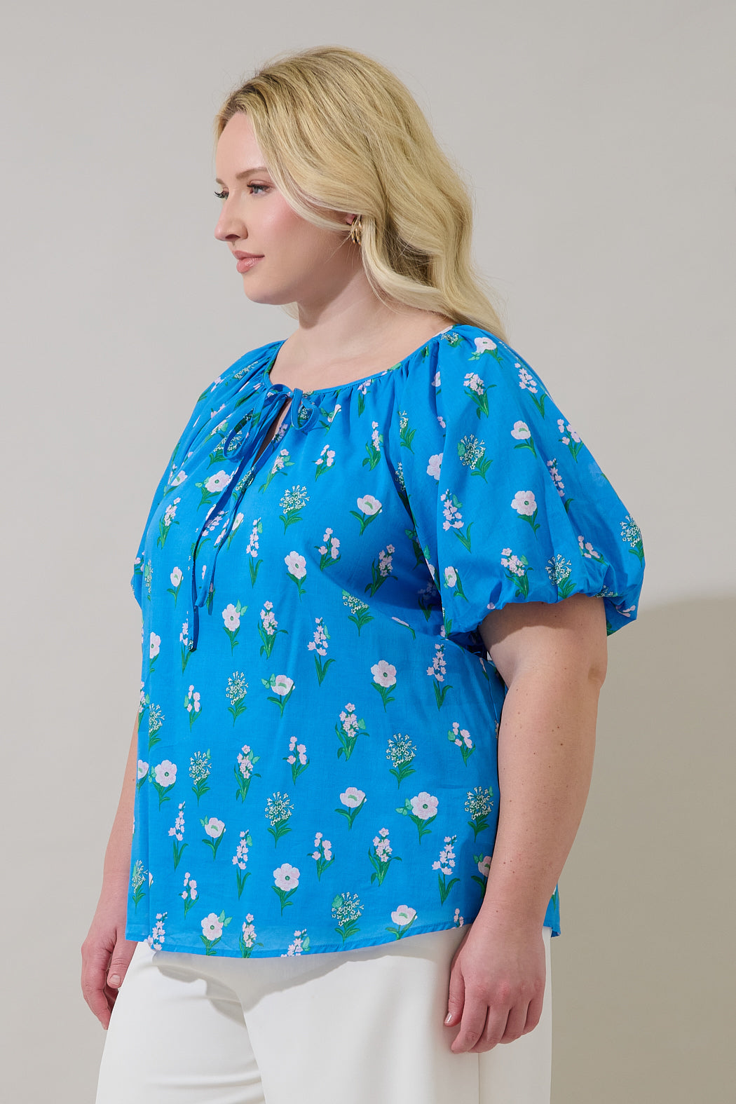 Jazleen Floral Overseas Balloon Sleeve Top Curve