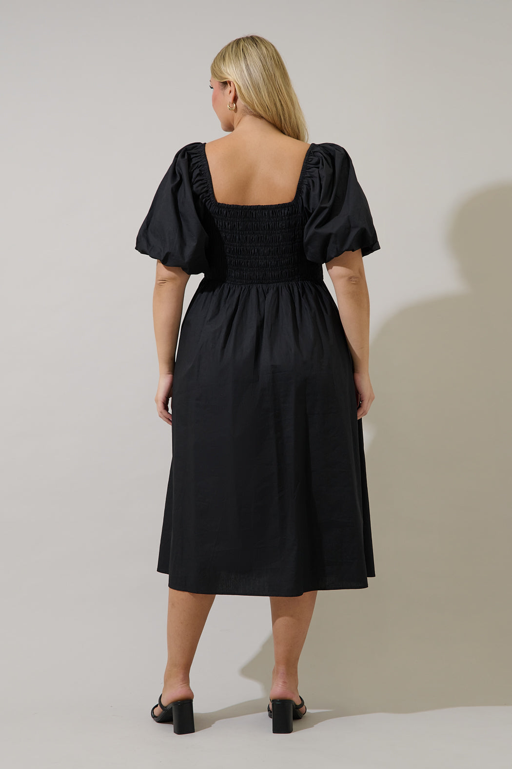 Sonia Bubble Sleeve Smocked Midi Dress Curve