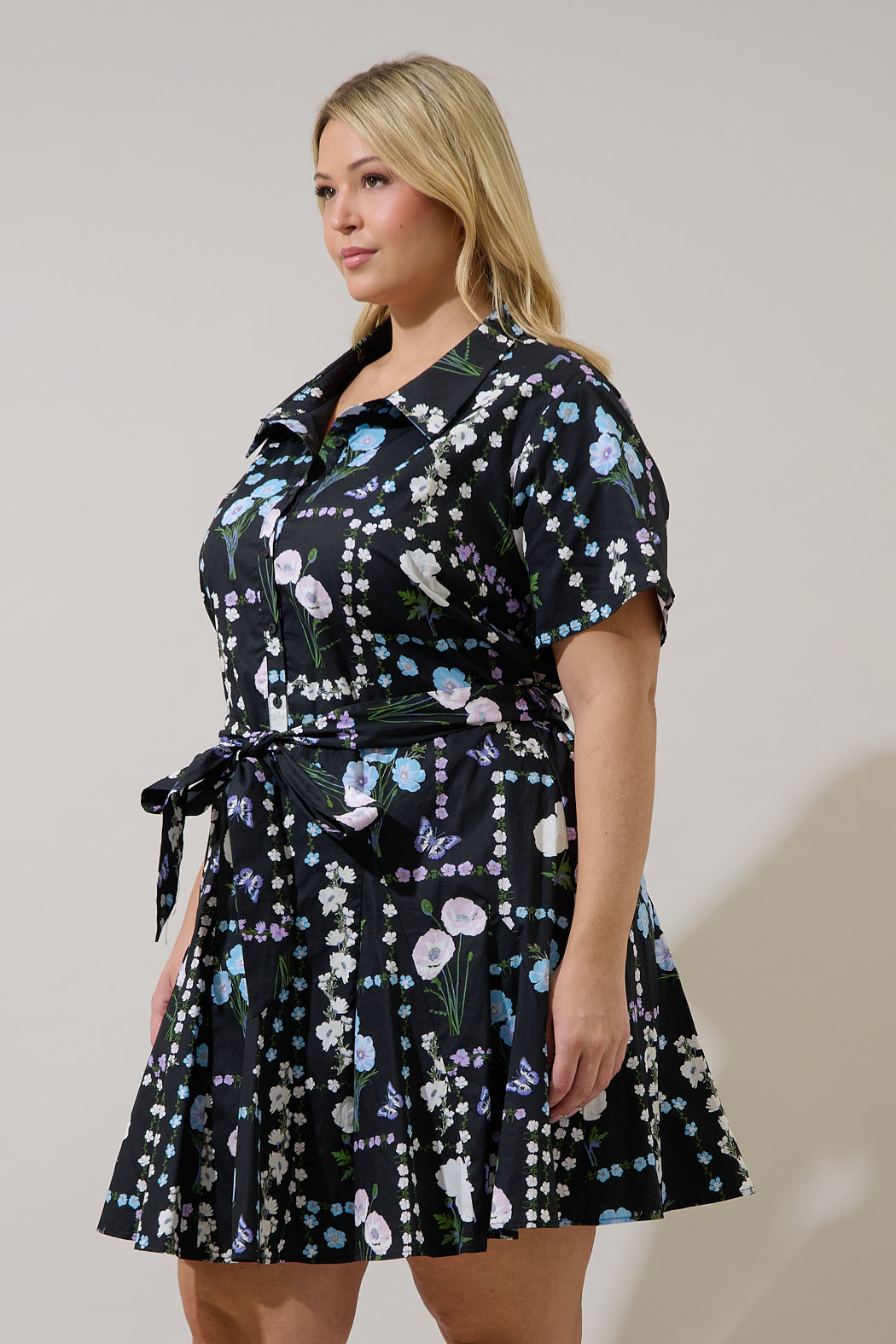 Chellie Shift Mini Dress Trevis Floral Curve