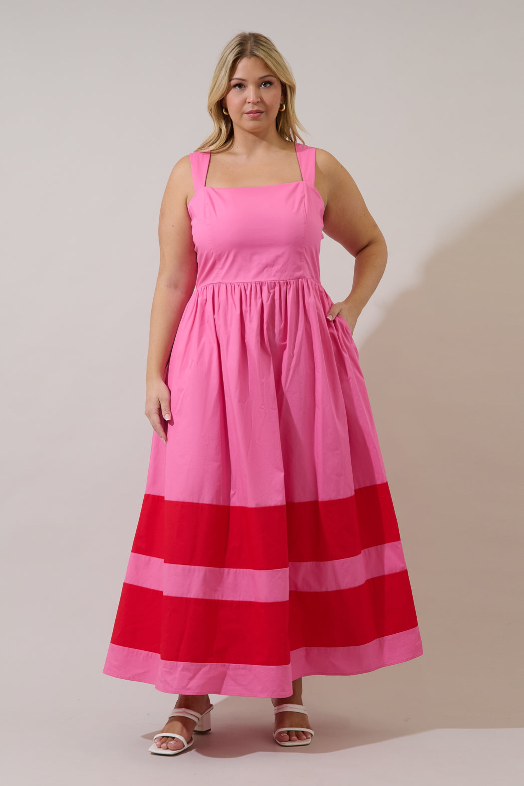 Murry Smocked Contrast Maxi Dress Curve