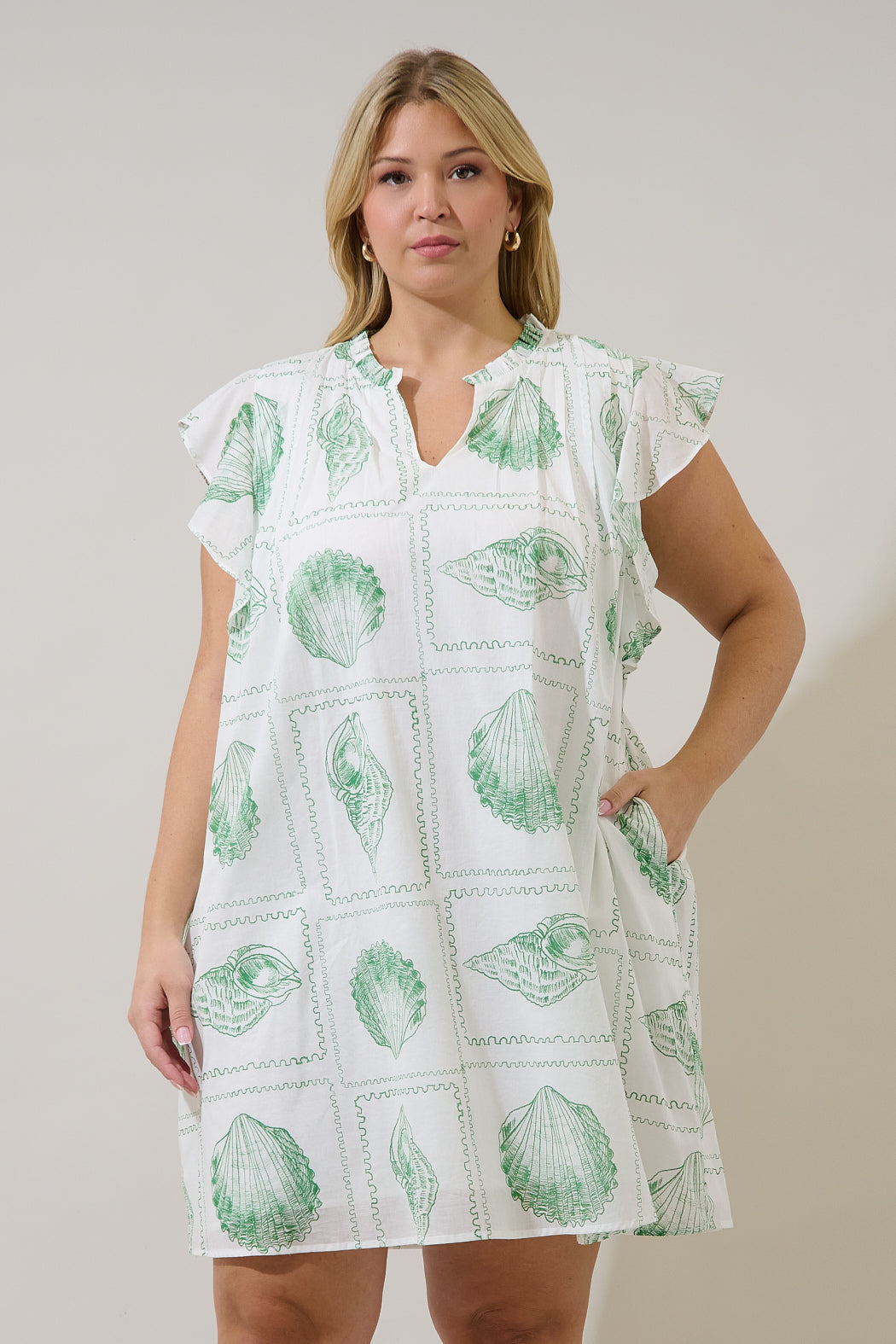 Renie Shift Mini Dress Seashell Bay Curve