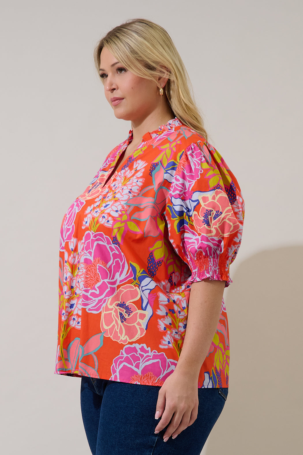 Reign Split Neck Top Dercy Floral Curve