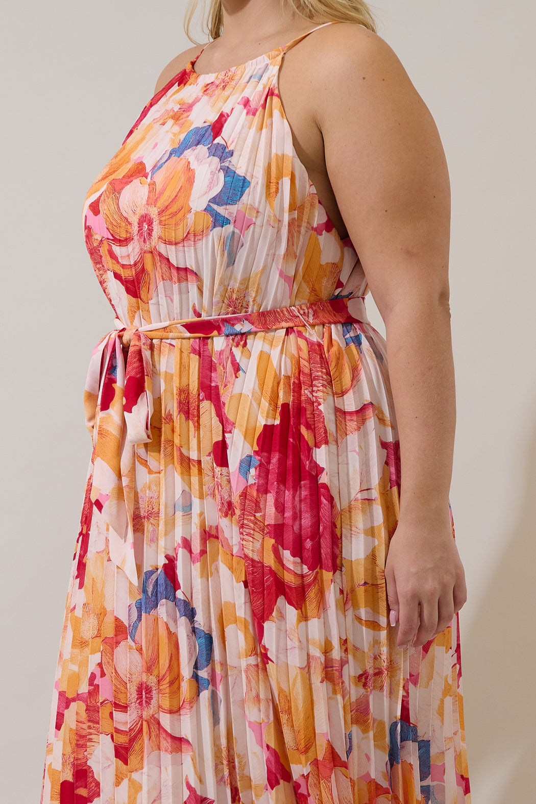 Maly Pleated Midi Dress Sailey Floral Curve