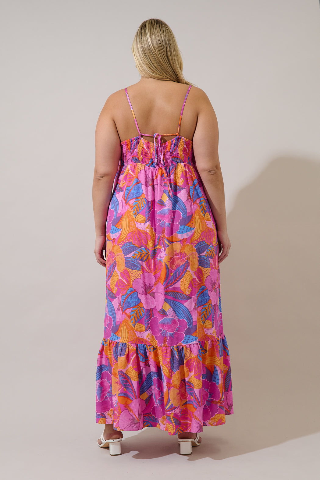 Valle Tie Back Maxi Dress Chelsy Floral Curve
