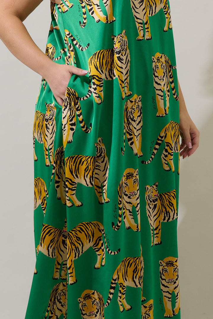 Glena Pleated Maxi Dress Tiger Curve