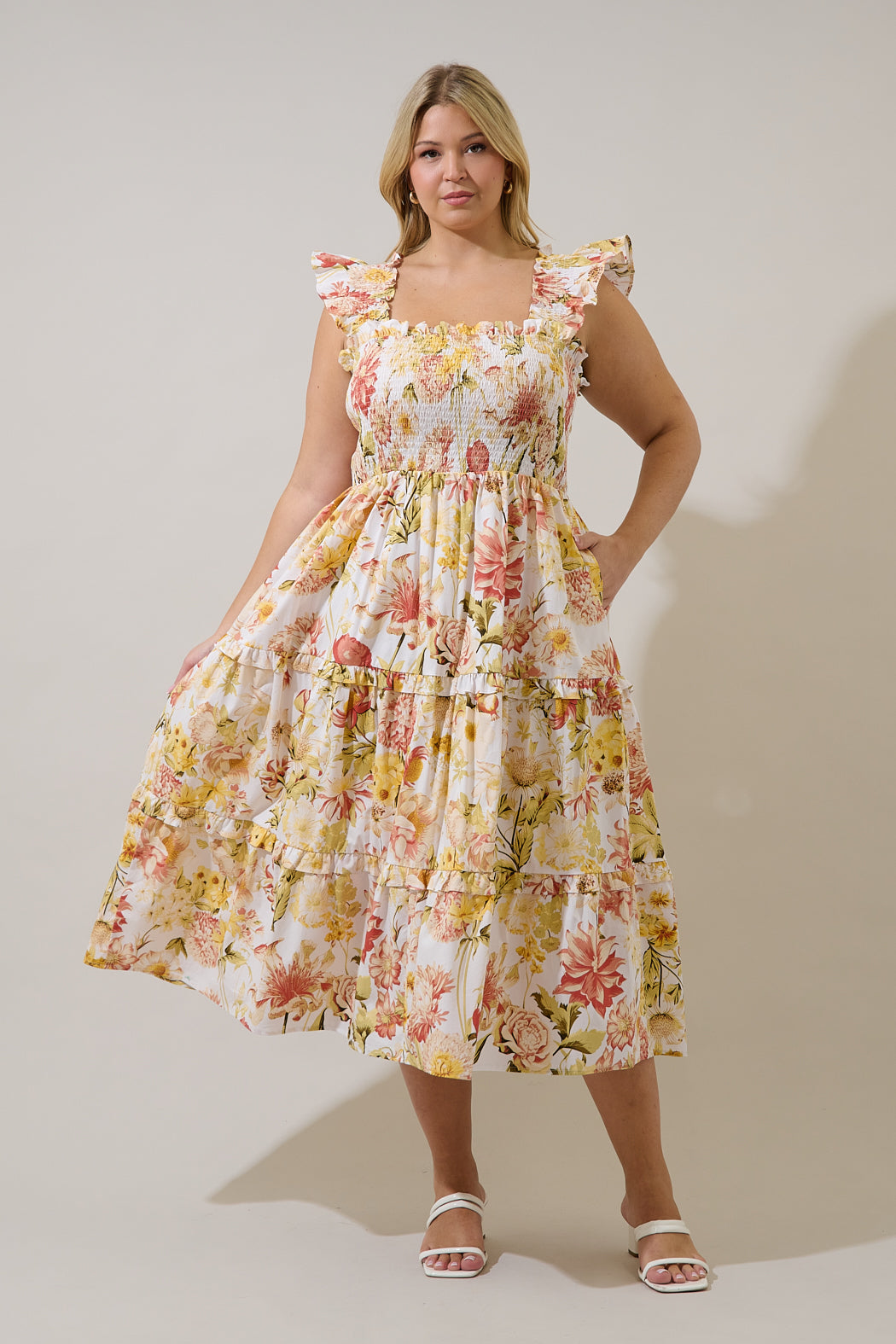 Emy Smocked Midi Dress Zury Floral Curve