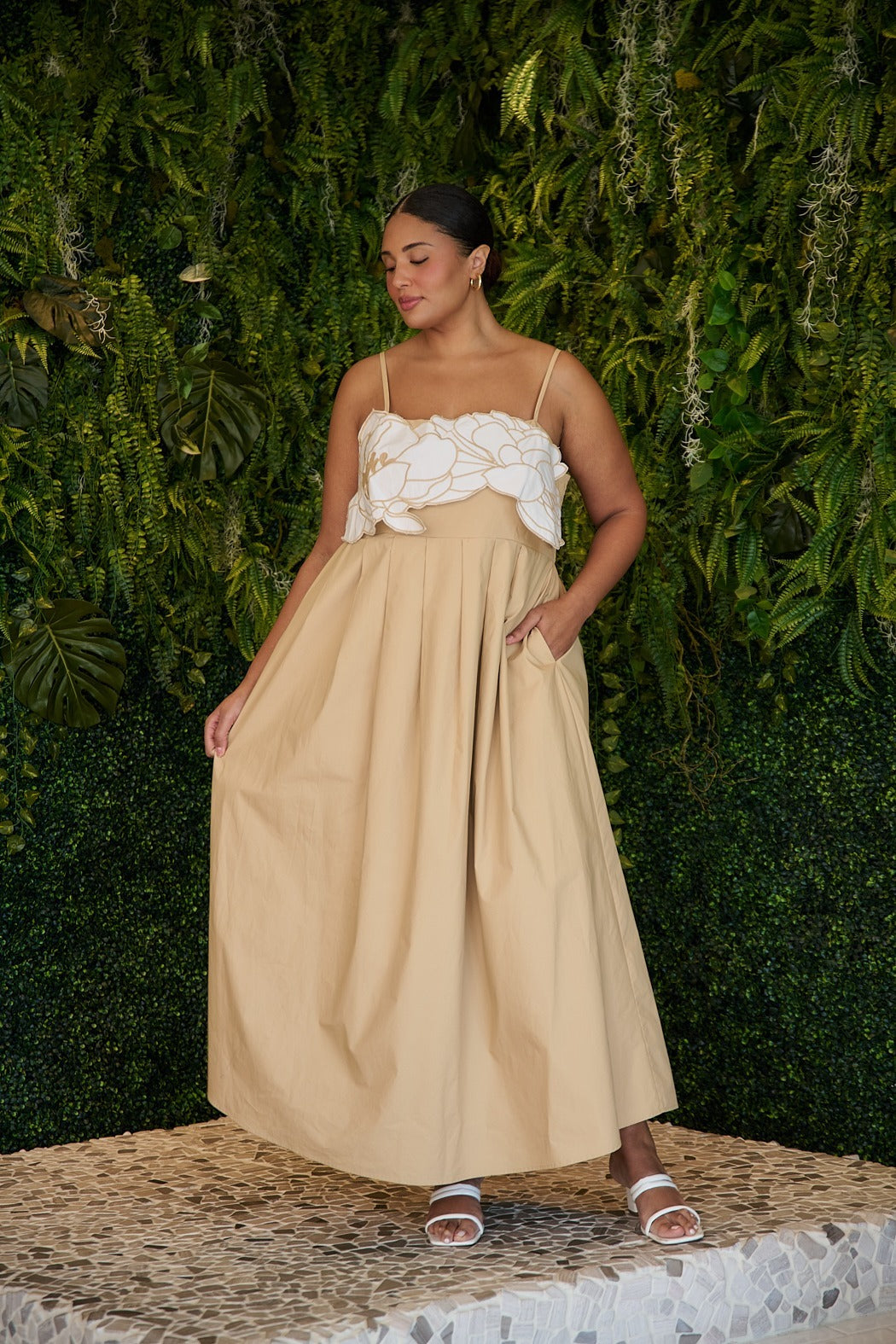 Kalani Floral Embroidery Pleated Maxi Dress Curve